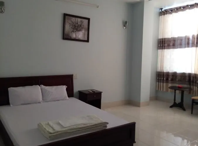 Khách sạn Dai Duong *